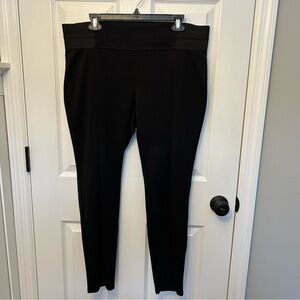 Ladies Daisy Fuentes pull on pants/leggings.  Size XL.